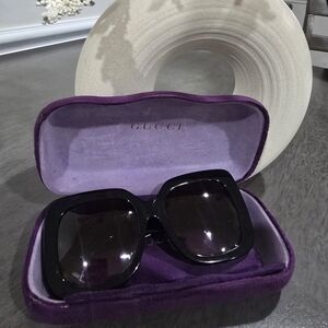 Gucci Black Square Sunglasses
